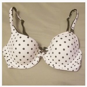 VS The Showstopper and Body bras